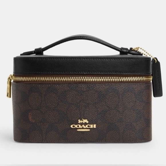 NWT Coach Signature Leather Cosmetic Case - Picture 1 of 16